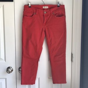 Seven Capri jeans in red. Slight distressing - 10